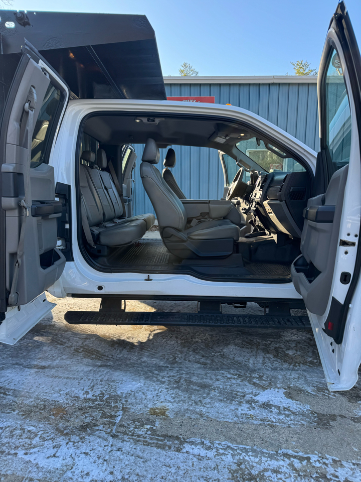 Ford F-550 SuperCab DRW 4WD 2018