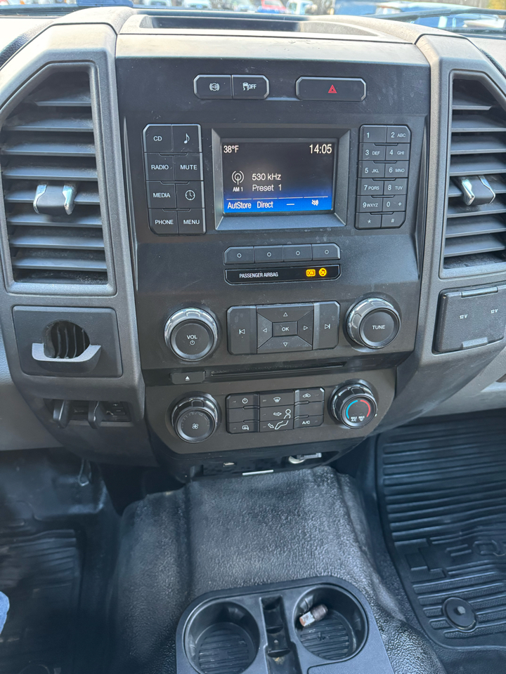 Ford F-450 SD Crew Cab DRW 2WD 2017