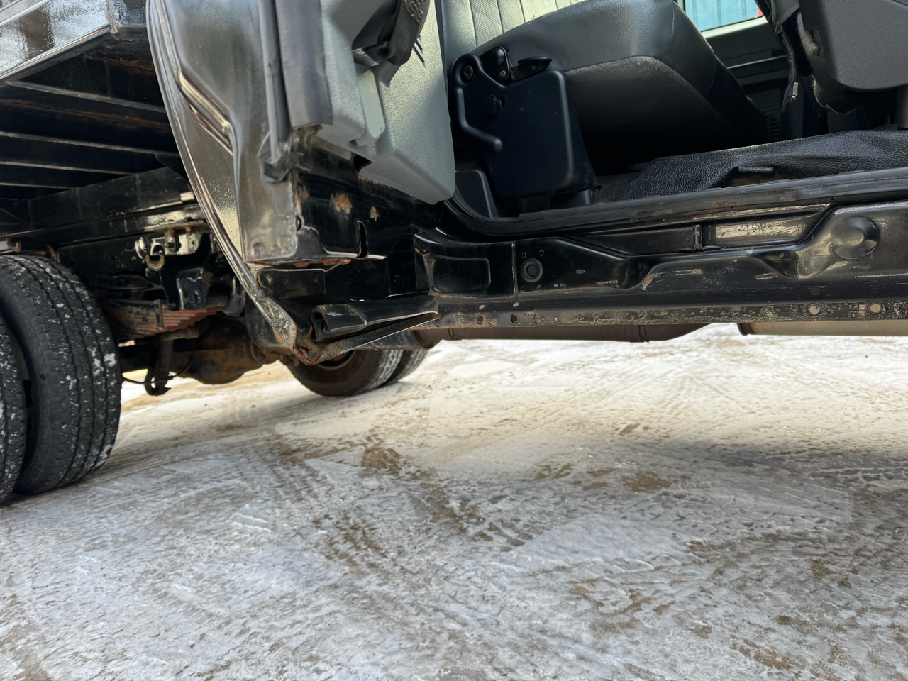 Ford F-350 SD XL SuperCab Long Bed DRW 4WD 2015