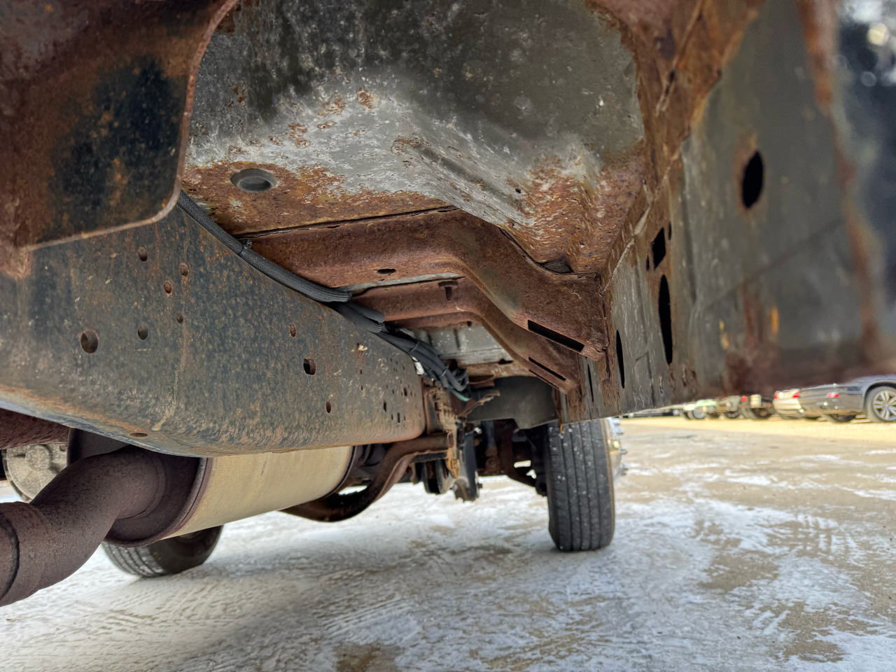 Ford F-350 SD XL SuperCab Long Bed DRW 4WD 2015