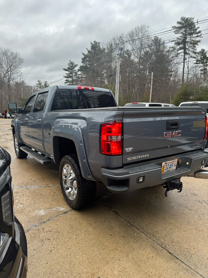 GMC Sierra 2500HD Denali Crew Cab 4WD 2016