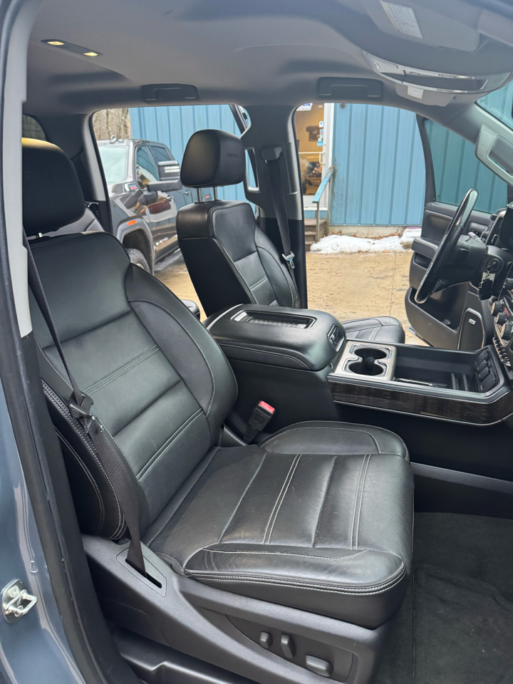 GMC Sierra 2500HD Denali Crew Cab 4WD 2016