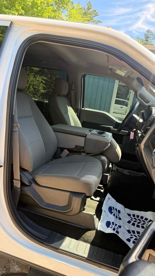 Ford F-350 SD XLT Crew Cab 4WD 2017