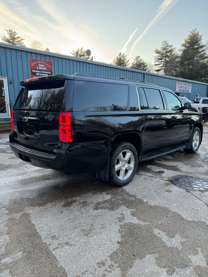 Chevrolet Suburban LT 4WD 2017