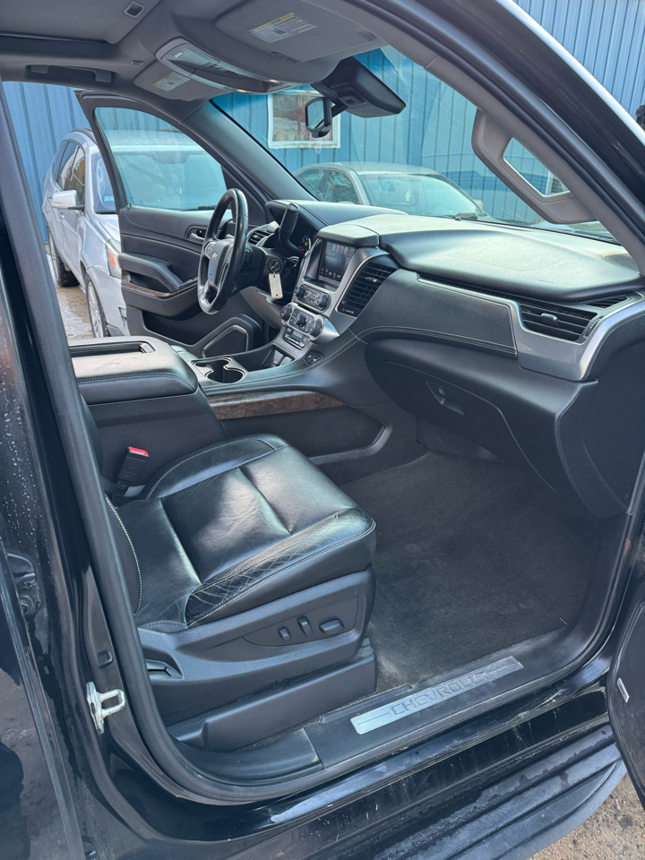 Chevrolet Suburban LT 4WD 2017