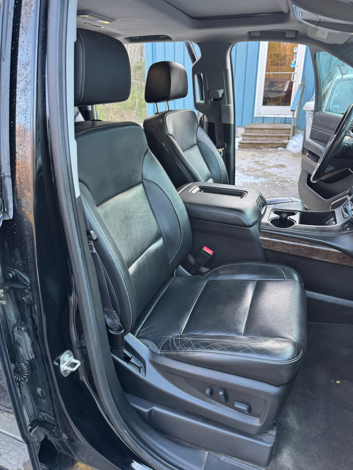 Chevrolet Suburban LT 4WD 2017