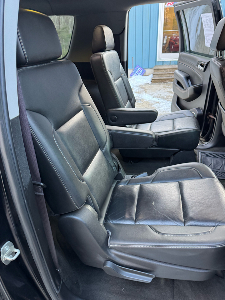 Chevrolet Suburban LT 4WD 2017