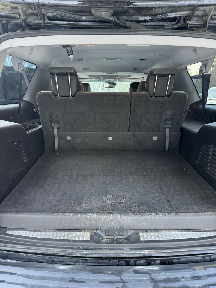 Chevrolet Suburban LT 4WD 2017