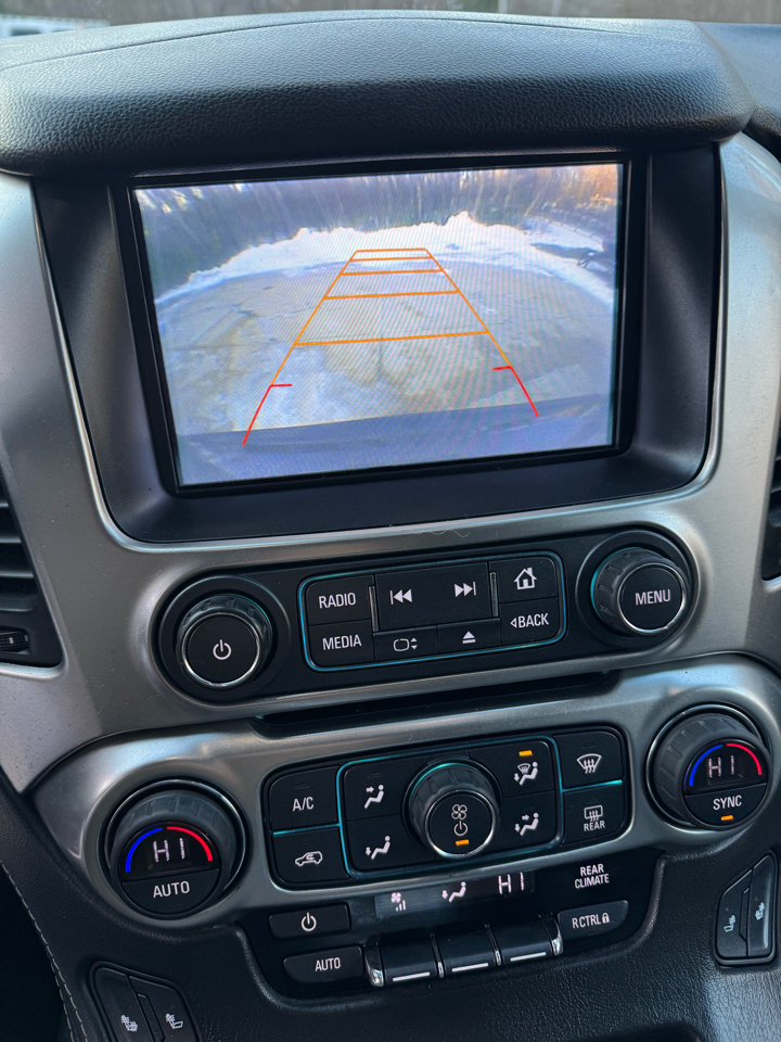 Chevrolet Suburban LT 4WD 2017