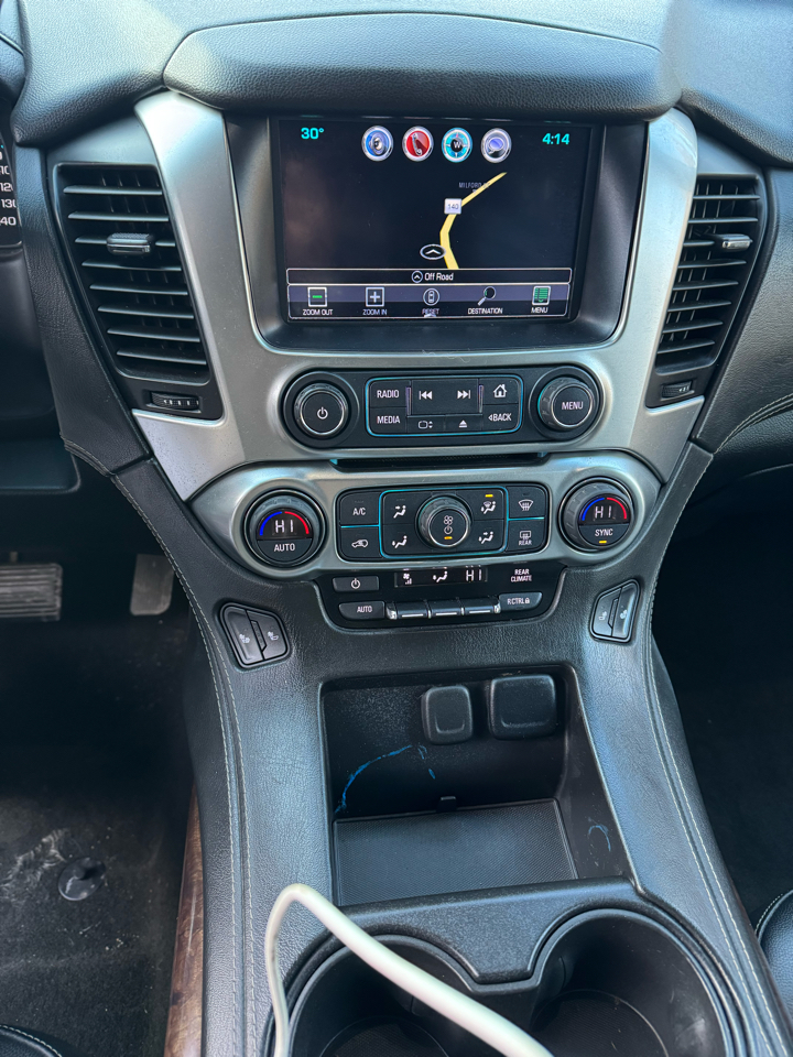 Chevrolet Suburban LT 4WD 2017