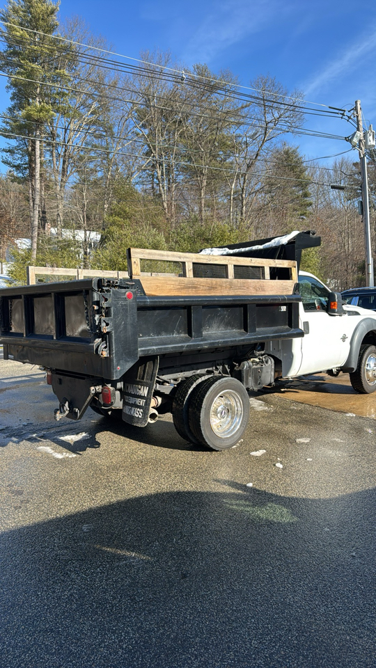 Ford F-450 SD Regular Cab DRW 4WD 2011