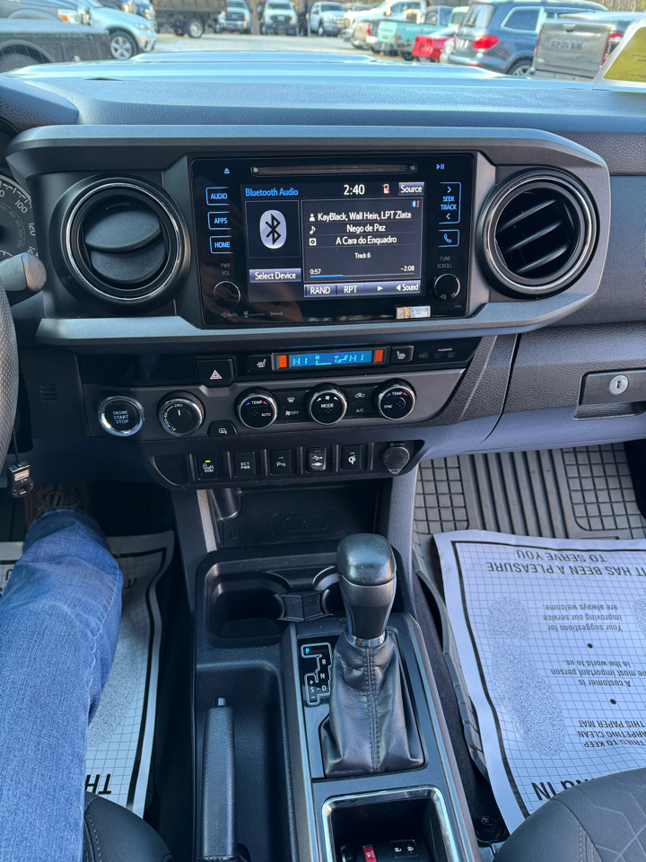 Toyota Tacoma SR5 Double Cab Super Long Bed V6 6AT 4WD 2017