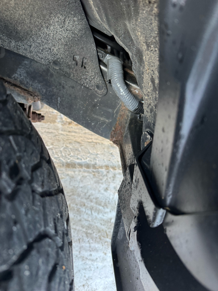 Toyota Tacoma SR5 Double Cab Super Long Bed V6 6AT 4WD 2017