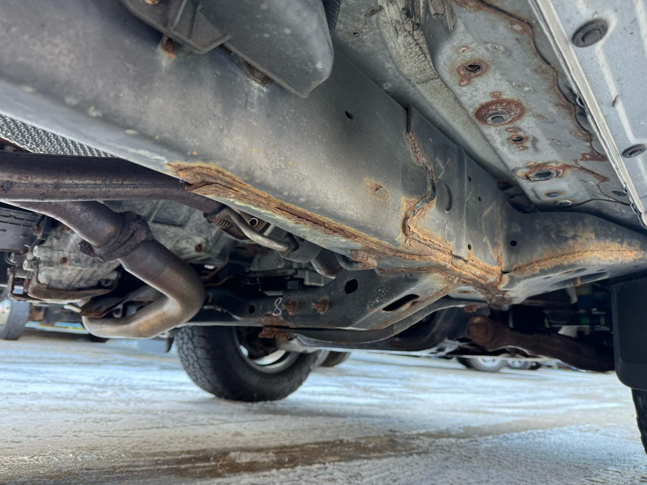 Toyota Tacoma SR5 Double Cab Super Long Bed V6 6AT 4WD 2017