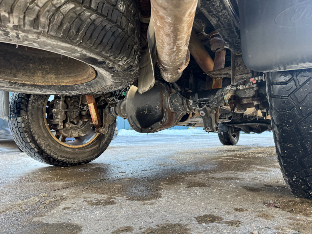 Ford F-350 SD Platinum Crew Cab 4WD 2016