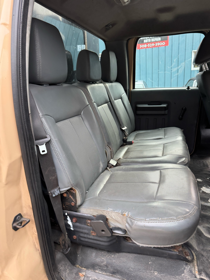 Ford F-450 SD Crew Cab 2WD 2011