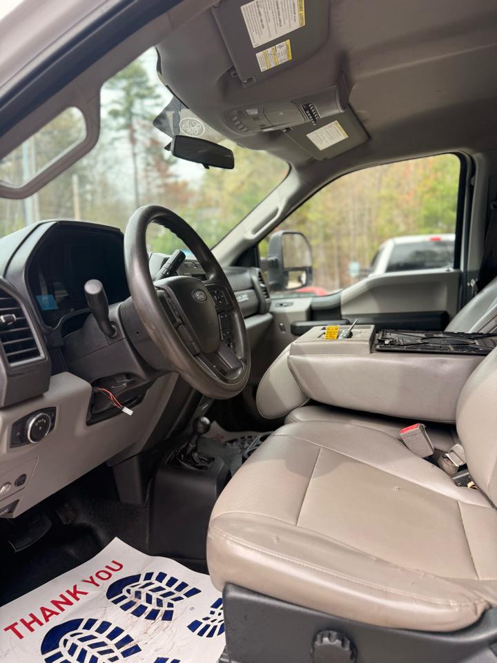 Ford F-550 Regular Cab DRW 4WD 2018