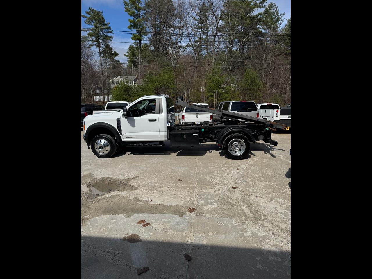 2023 Ford F-550 Regular Cab DRW 4WD