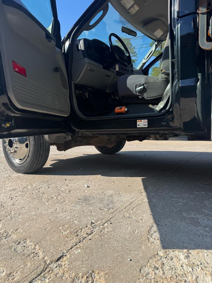 Ford F-450 SD Regular Cab 4WD DRW 2005