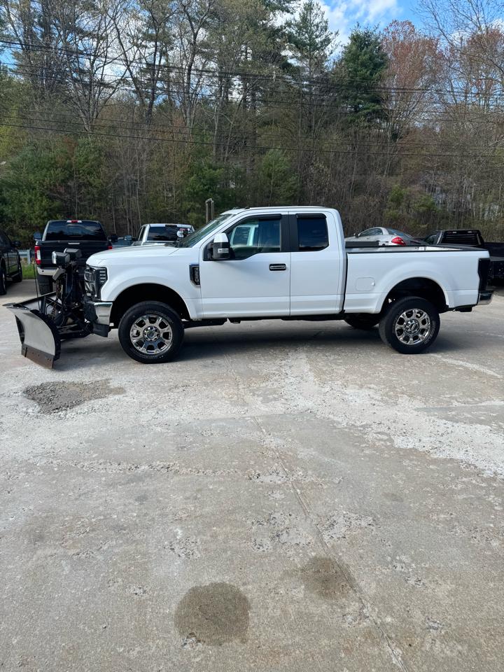 Ford F-250 SD XLT SuperCab SWB 4WD 2017