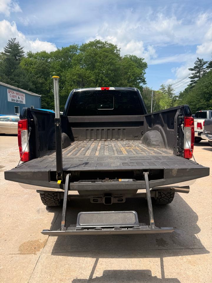 Ford F-350 SD Lariat Crew Cab Short Bed 4WD 2018