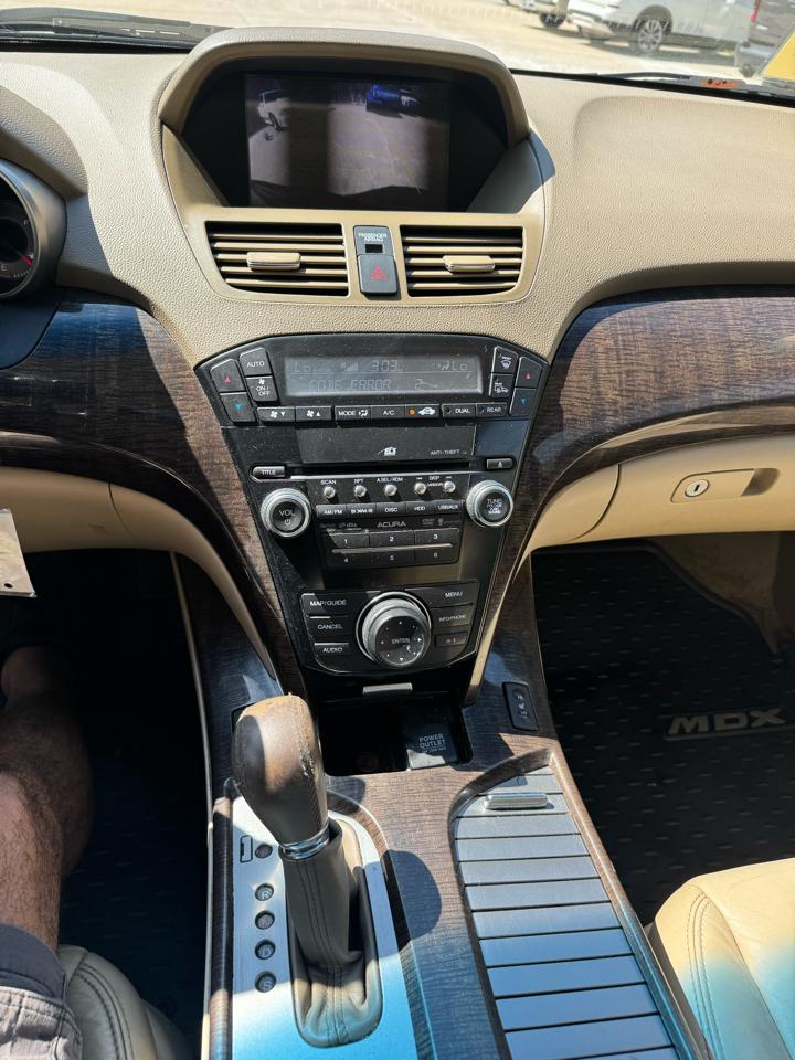 Acura MDX 6-Spd AT w/Tech Package 2013