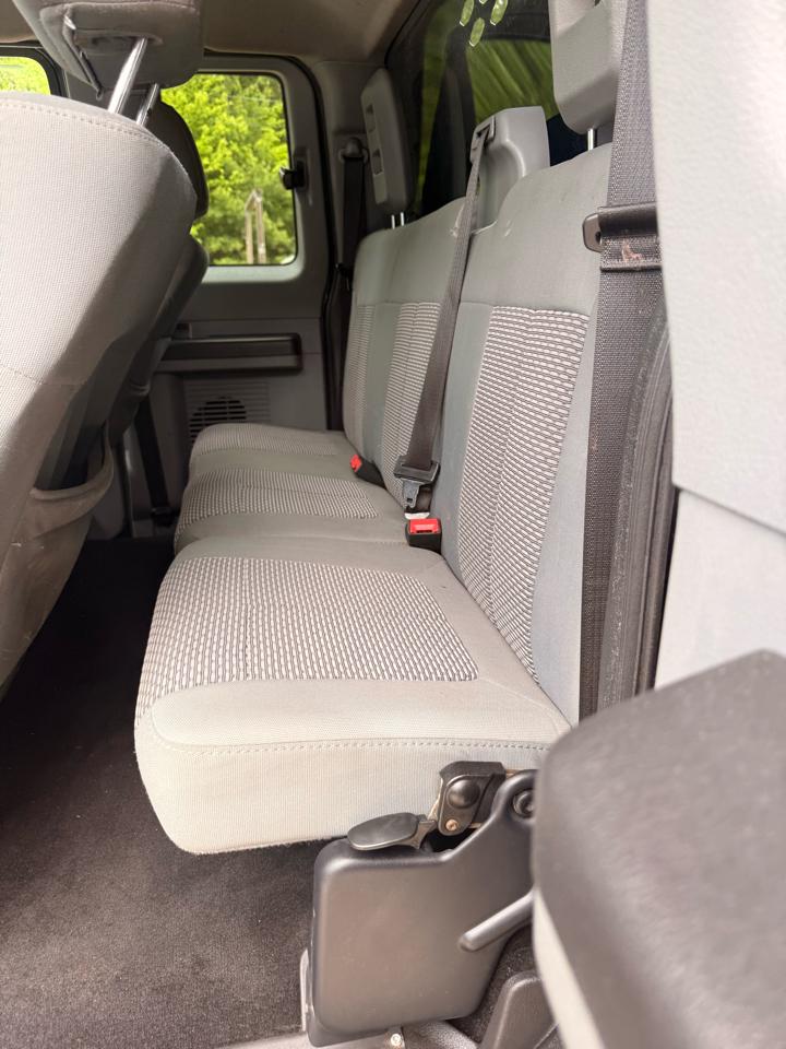 Ford F-350 SD XL SuperCab Long Bed DRW 4WD 2015