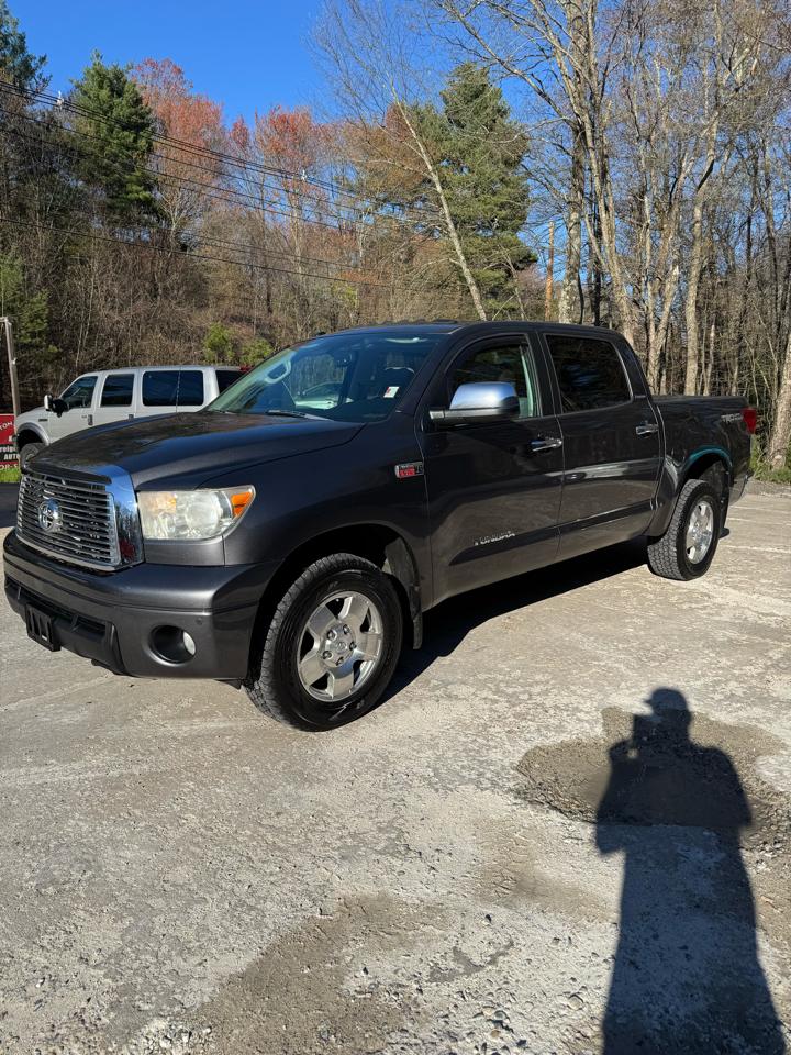 Toyota Tundra Limited 5.7L CrewMax 4WD 2012