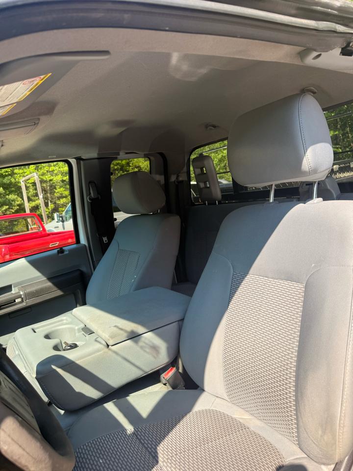 Ford F-350 SD XL SuperCab 4WD 2012
