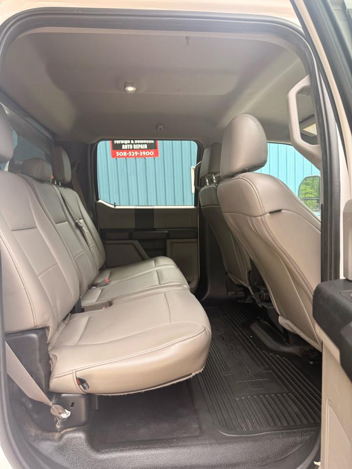 Ford F-550 Crew Cab DRW 4WD 2019