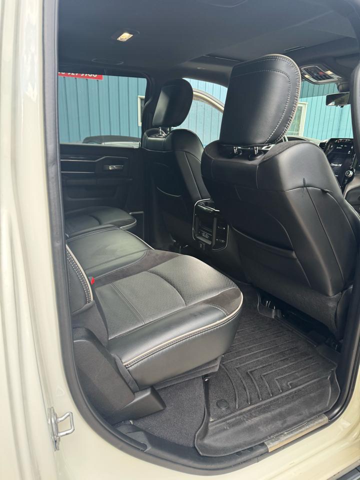 RAM 2500 Laramie Crew Cab SWB 4WD 2021
