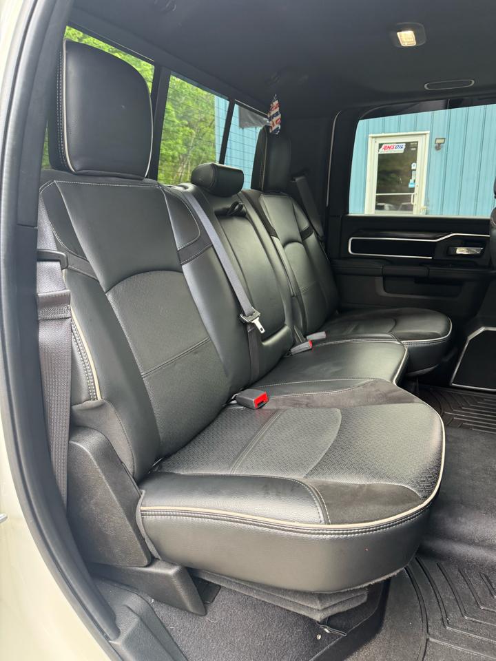 RAM 2500 Laramie Crew Cab SWB 4WD 2021