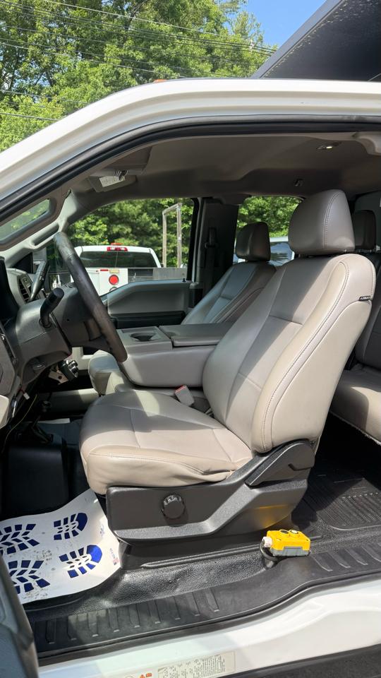 Ford F-550 SuperCab DRW 4WD 2018