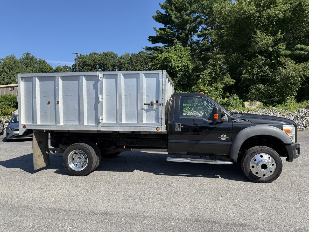 Ford F-550 Regular Cab DRW 2WD 2011