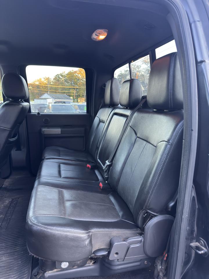 Ford F-350 SD Lariat Crew Cab 4WD 2015
