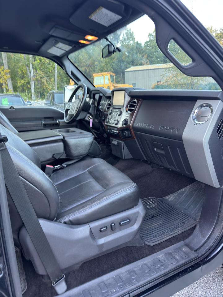 Ford F-350 SD Lariat Crew Cab 4WD 2015