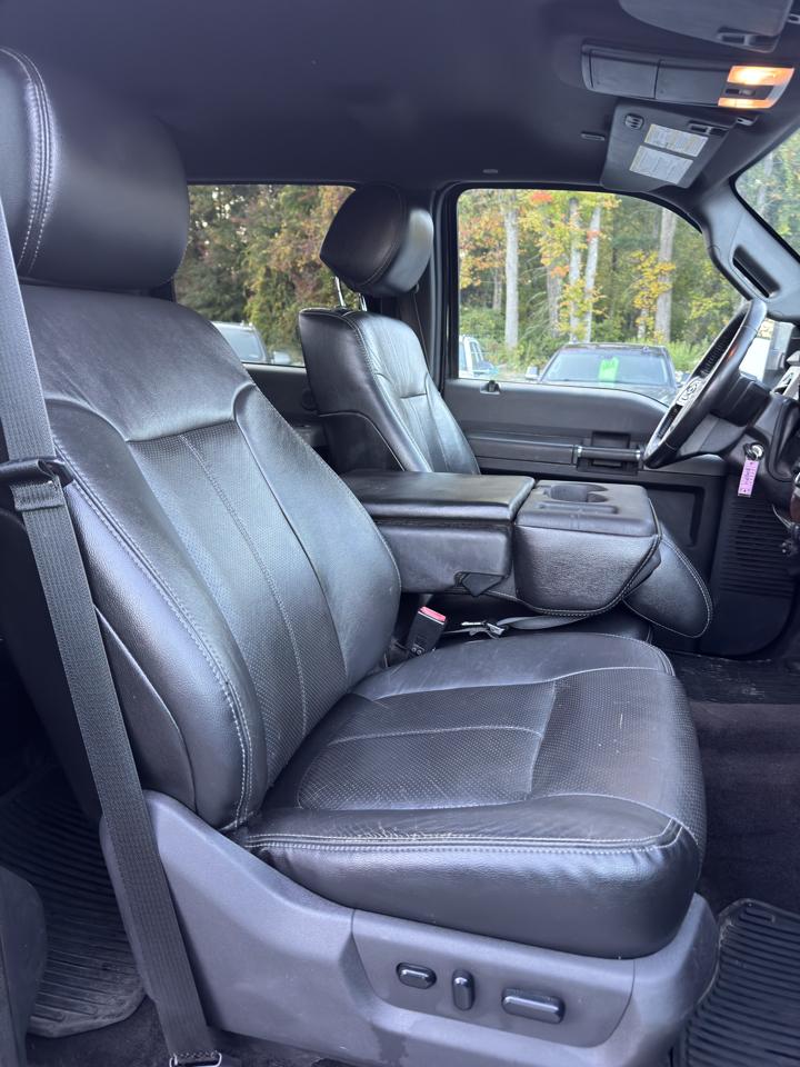 Ford F-350 SD Lariat Crew Cab 4WD 2015