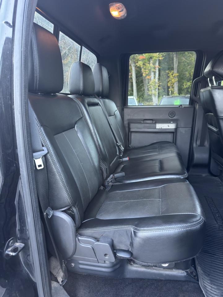 Ford F-350 SD Lariat Crew Cab 4WD 2015