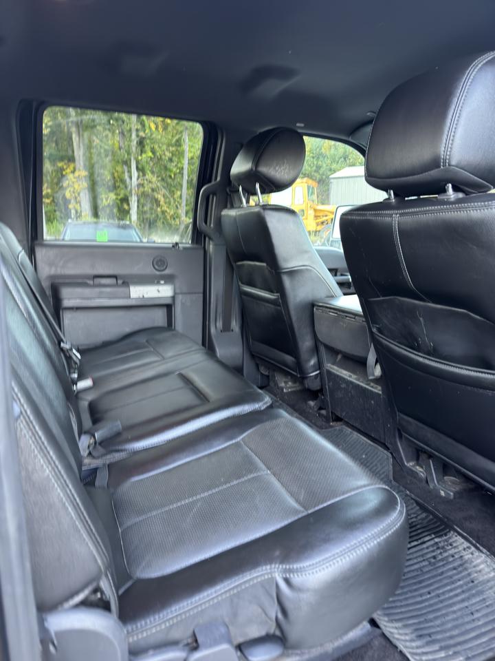 Ford F-350 SD Lariat Crew Cab 4WD 2015