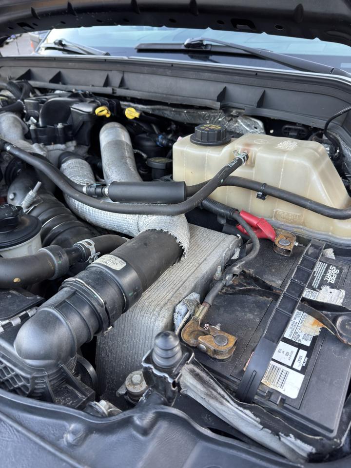 Ford F-350 SD Lariat Crew Cab 4WD 2015
