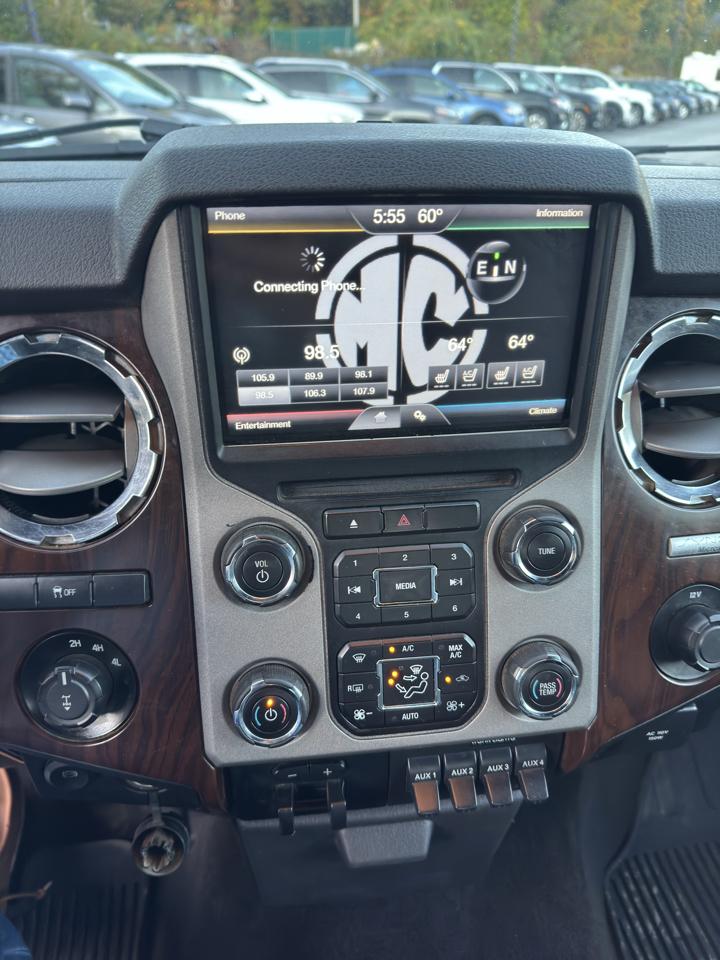 Ford F-350 SD Lariat Crew Cab 4WD 2015