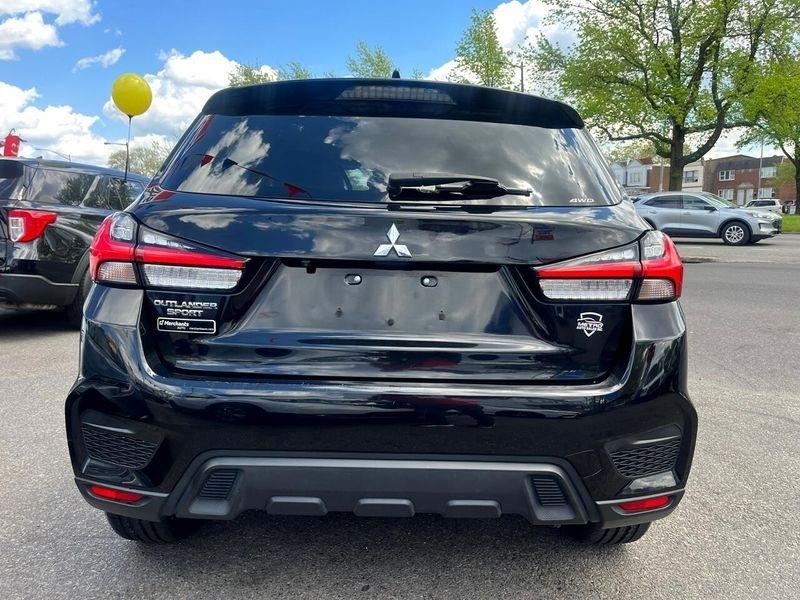 Mitsubishi Outlander Sport 2.0 ES AWD 2021