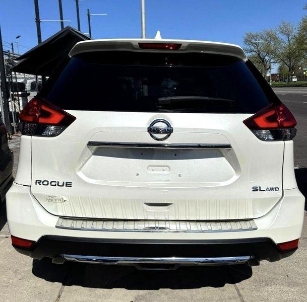 Nissan Rogue SV AWD 2018
