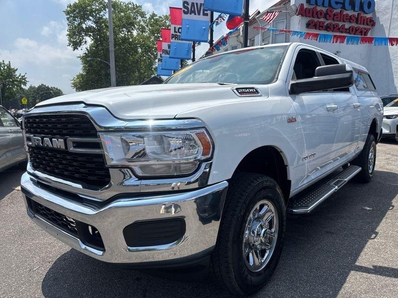 RAM 2500 Tradesman Crew Cab SWB 4WD 2022