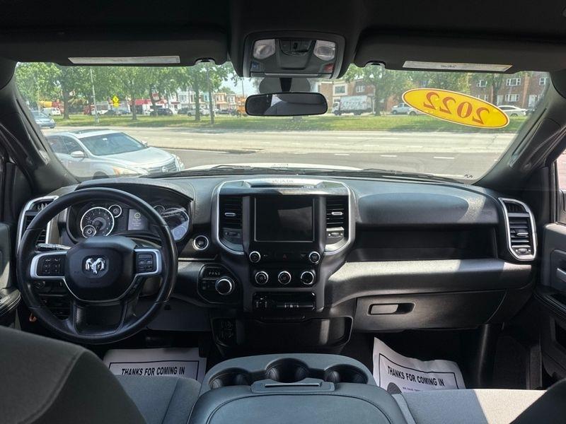 RAM 2500 Tradesman Crew Cab SWB 4WD 2022