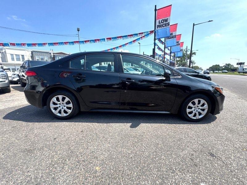 Toyota Corolla LE 2023