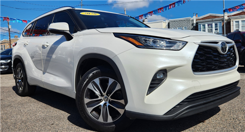 2020 Toyota Highlander XLE FWD V6