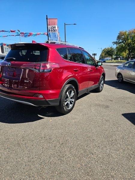 Toyota RAV4 XLE FWD 2018
