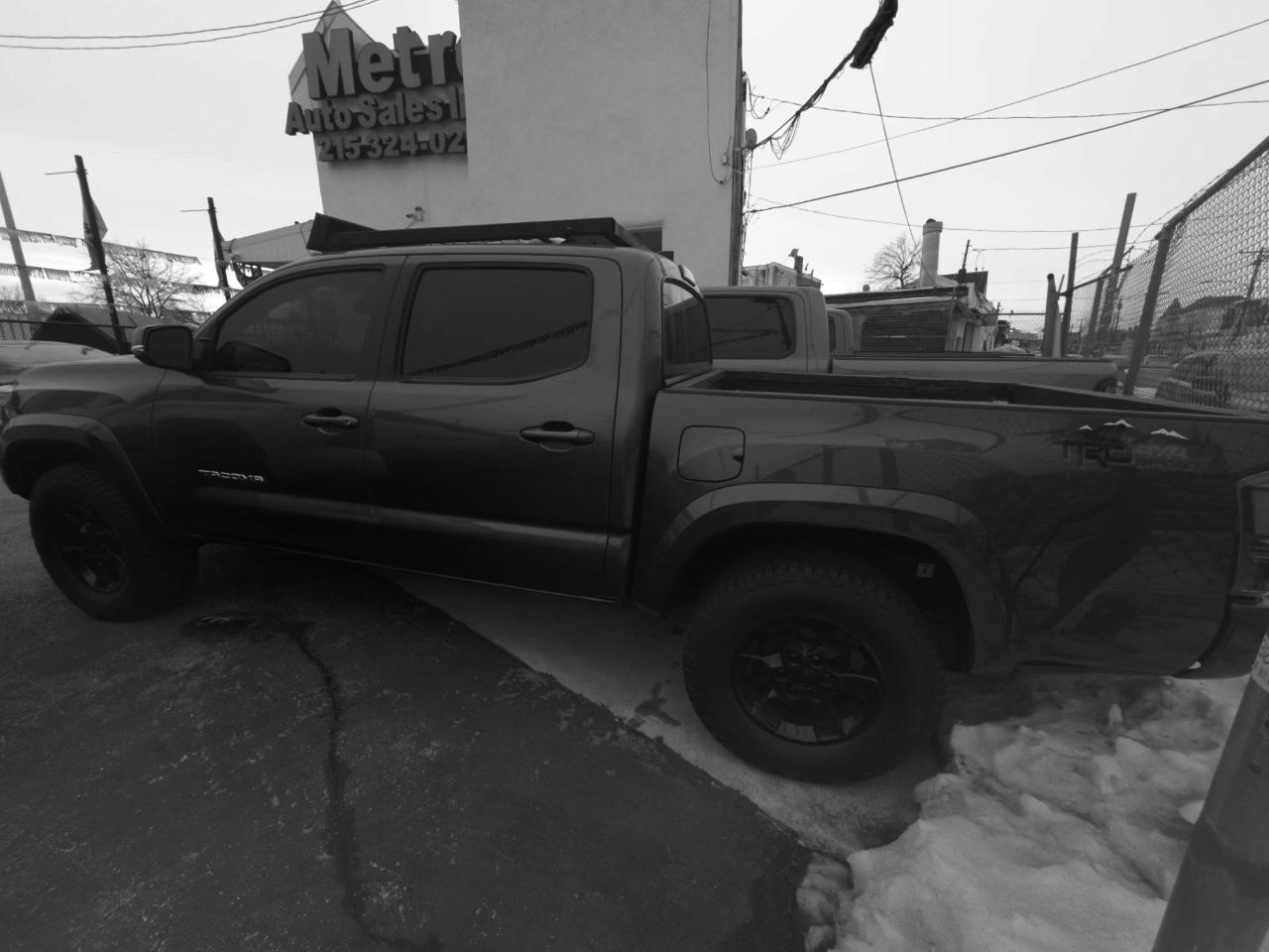 Toyota Tacoma SR5 Double Cab Long Bed V6 6AT 4WD 2018