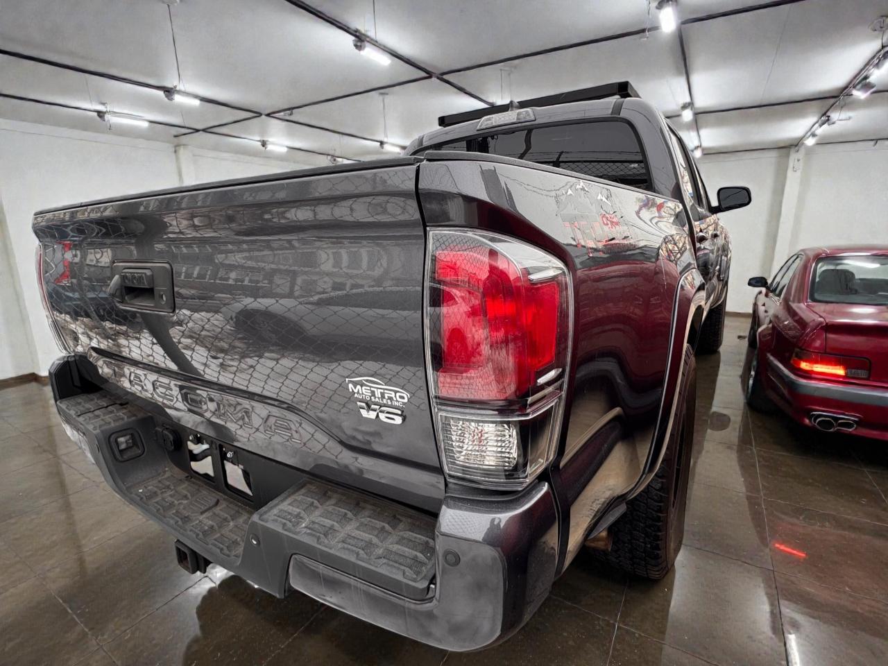 Toyota Tacoma SR5 Double Cab Long Bed V6 6AT 4WD 2018